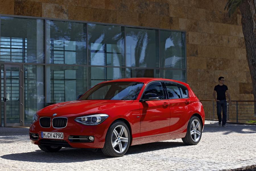  BMW 118i Sport Line 2011 года  (фото 178 из 185)